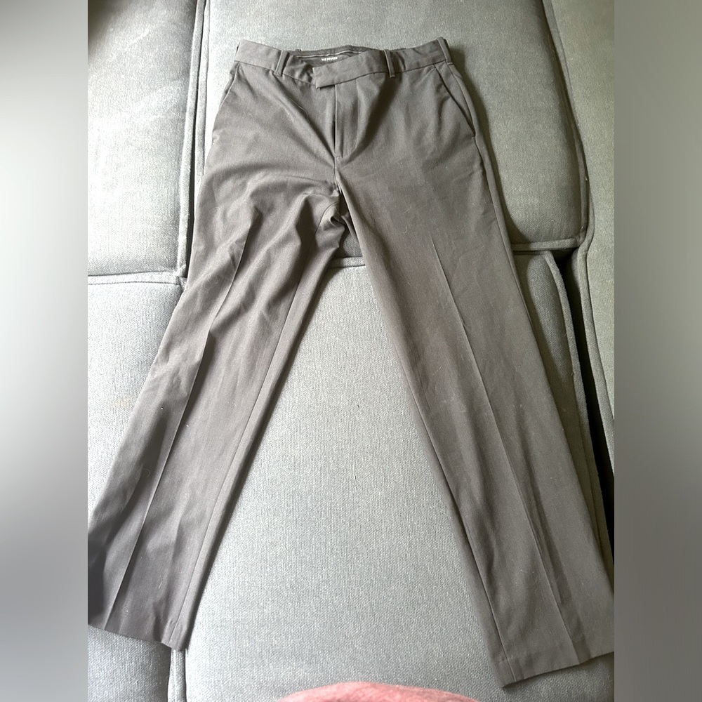 Van Heusen 30X30 charcoal grey straight flex dress pants